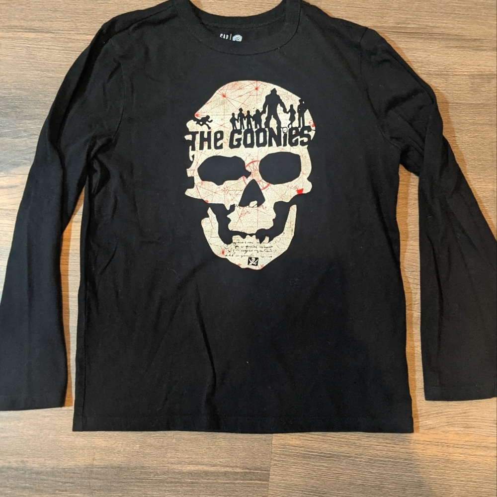 Gap Kids The Goonies shirt